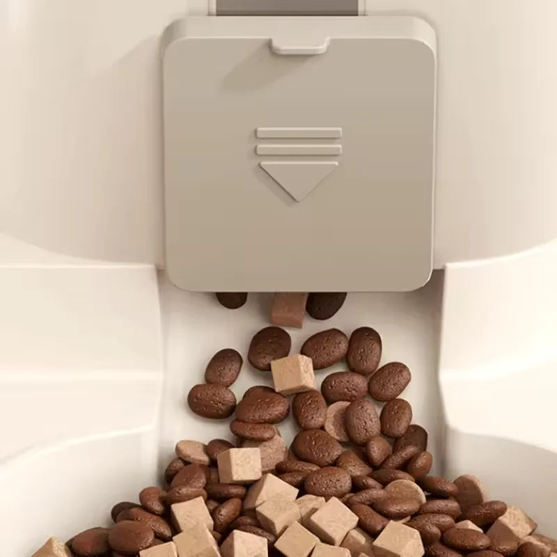HydroMeal Pet Feeding Station