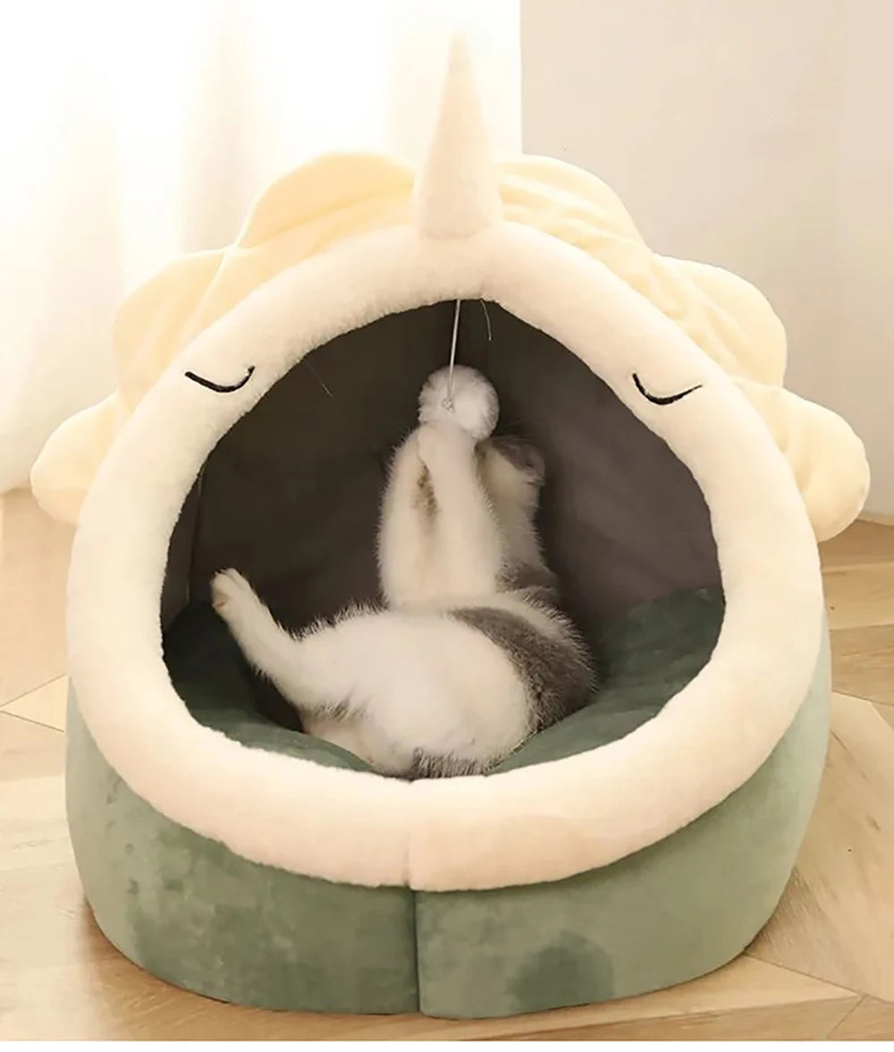 DreamNest Cozy Cave Cat Bed