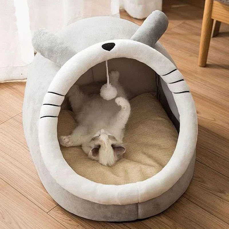 DreamNest Cozy Cave Cat Bed